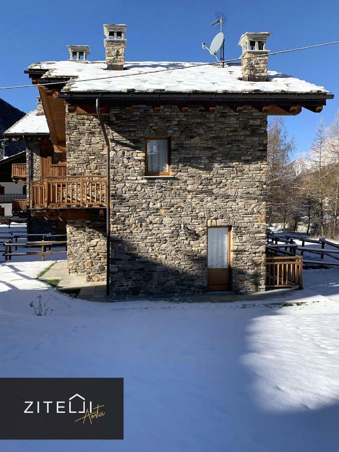 Вилла Zitelli Aosta Конье Экстерьер фото